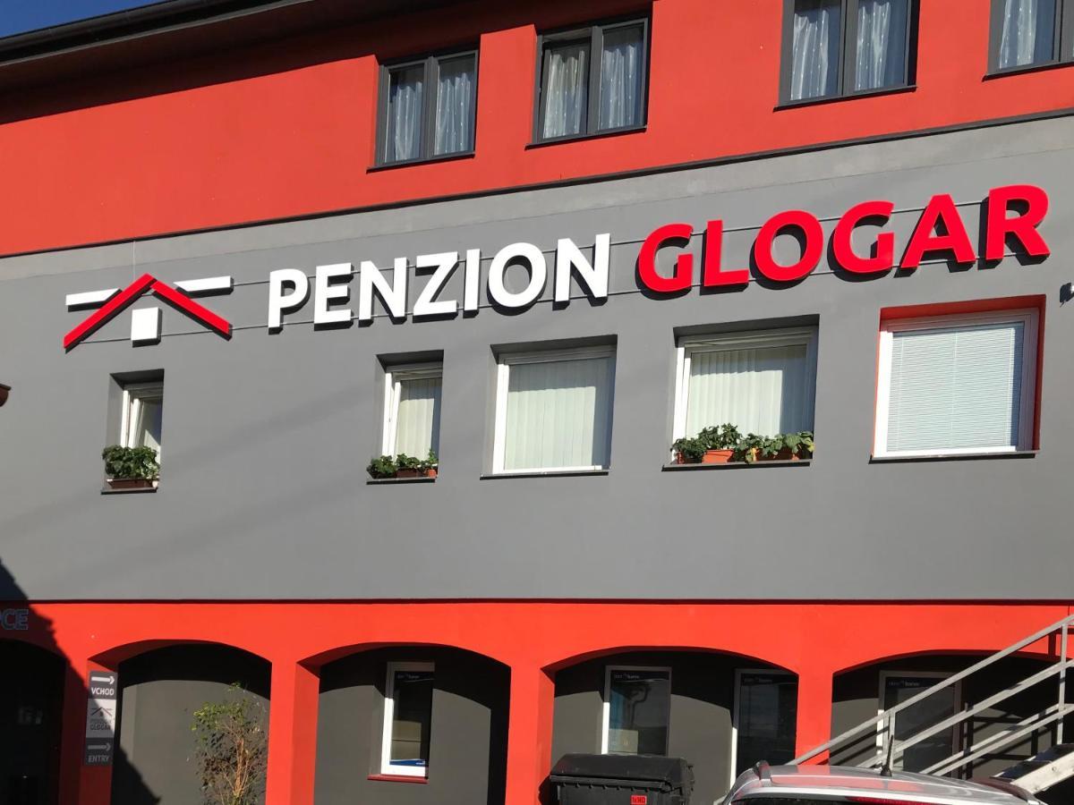 Penzion Glogar Hotel Frydek-Mistek Luaran gambar